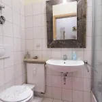 Einfache 2-zimmer-wohnung Im Eg - Ideal Fuer Monteure & Kurzaufenthalte Daire *