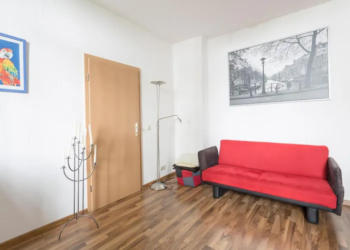 Apartment Praktische 2-zimmer-wohnung Im Eg - Ideal Fuer Monteure & Kurzaufenthalte *