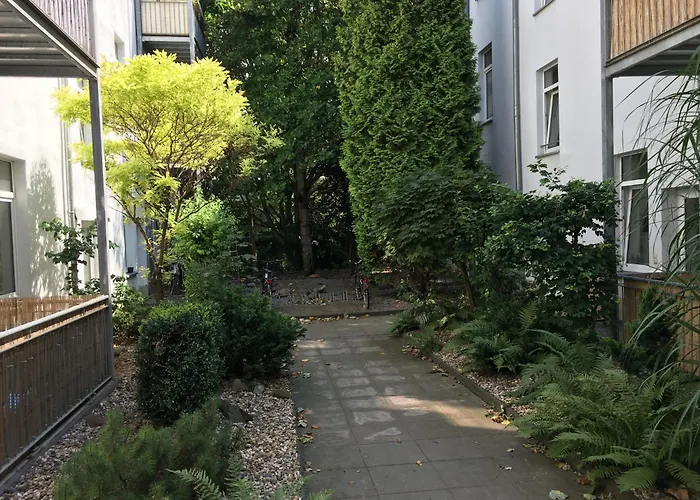 Praktische 2-zimmer-wohnung Im Eg - Ideal Für Monteure&kurzaufenthalte * Magdeburg