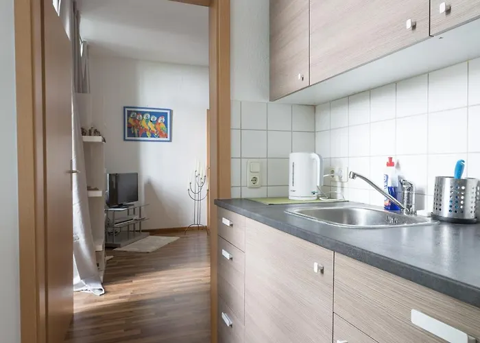 Apartment Praktische 2-zimmer-wohnung Im Eg - Ideal Fuer Monteure & Kurzaufenthalte